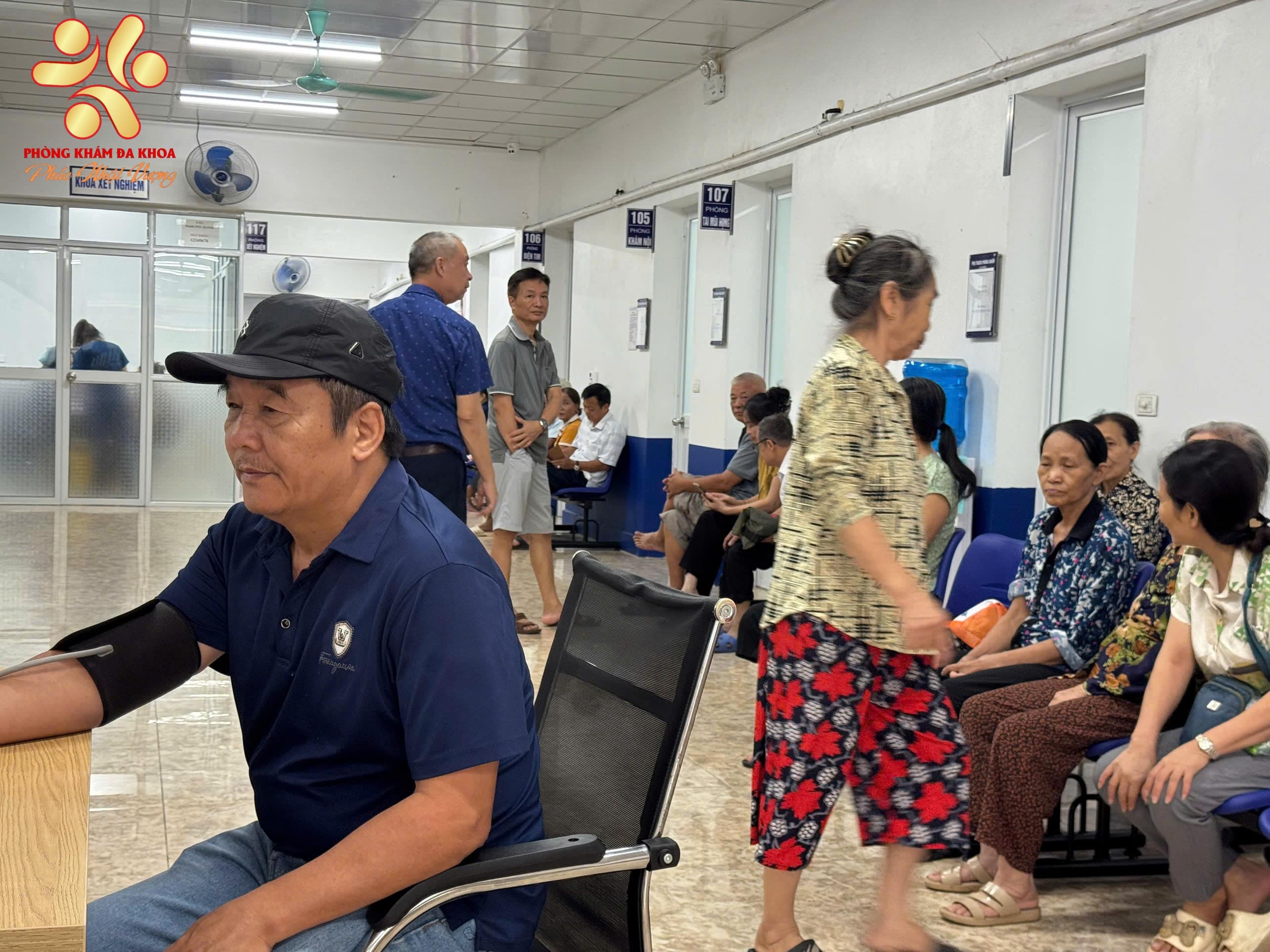 Khám sức khỏe cộng đồng